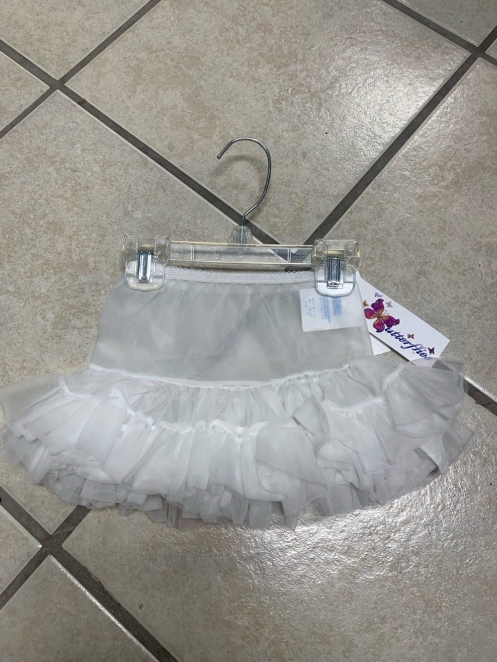 Infant Size 6 Months Layered Bouffant Half Slip New with tag